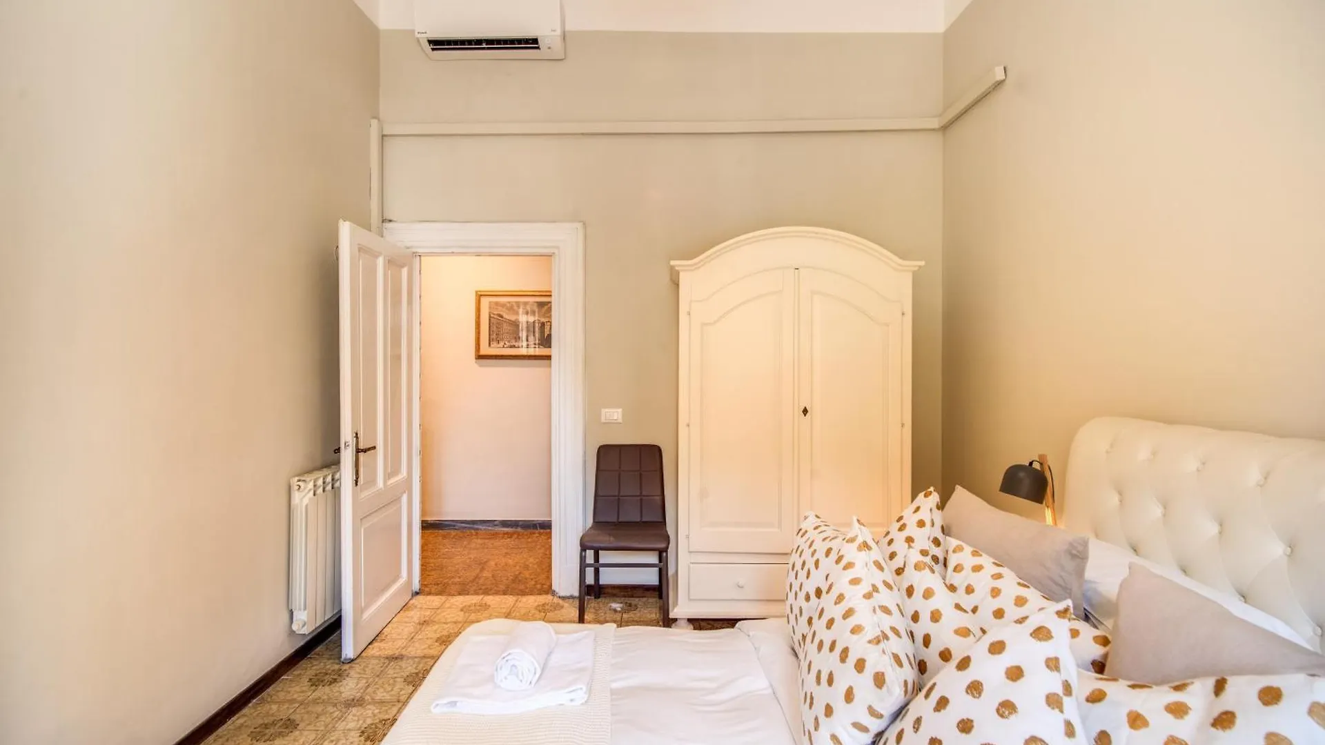 Suite Experience San Giovanni Apartments Rome Italy