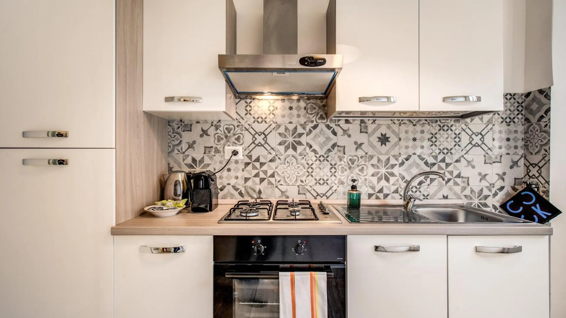 Suite Experience San Giovanni Apartments Rome Italy