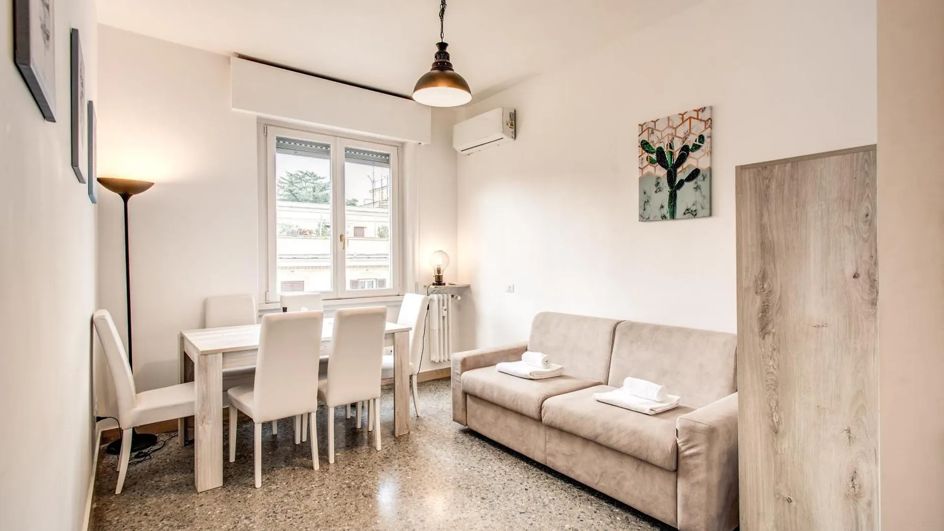 Suite Experience San Giovanni Apartments Rome Italy